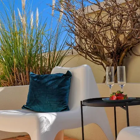 Casa Silwa - Chic 2Br Townhouse Duplex, 5Min To Beach & Pool Ferragudo  Exterior photo